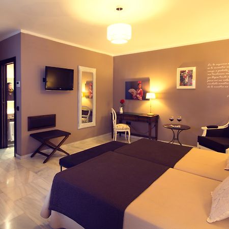 Hotel La Fonda Бенальмадена Екстер'єр фото